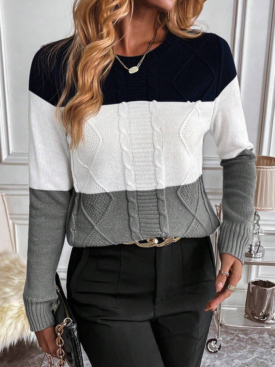 Aya | Pull en Tricot à Câbles Bicolore