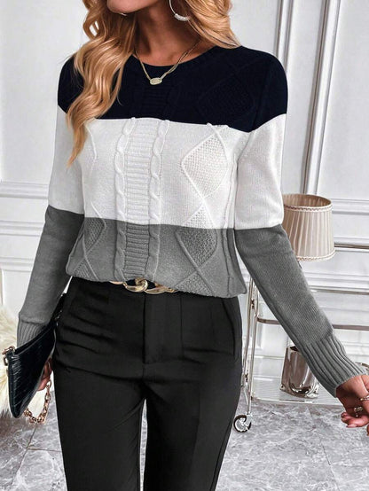 Aya | Pull en Tricot à Câbles Bicolore